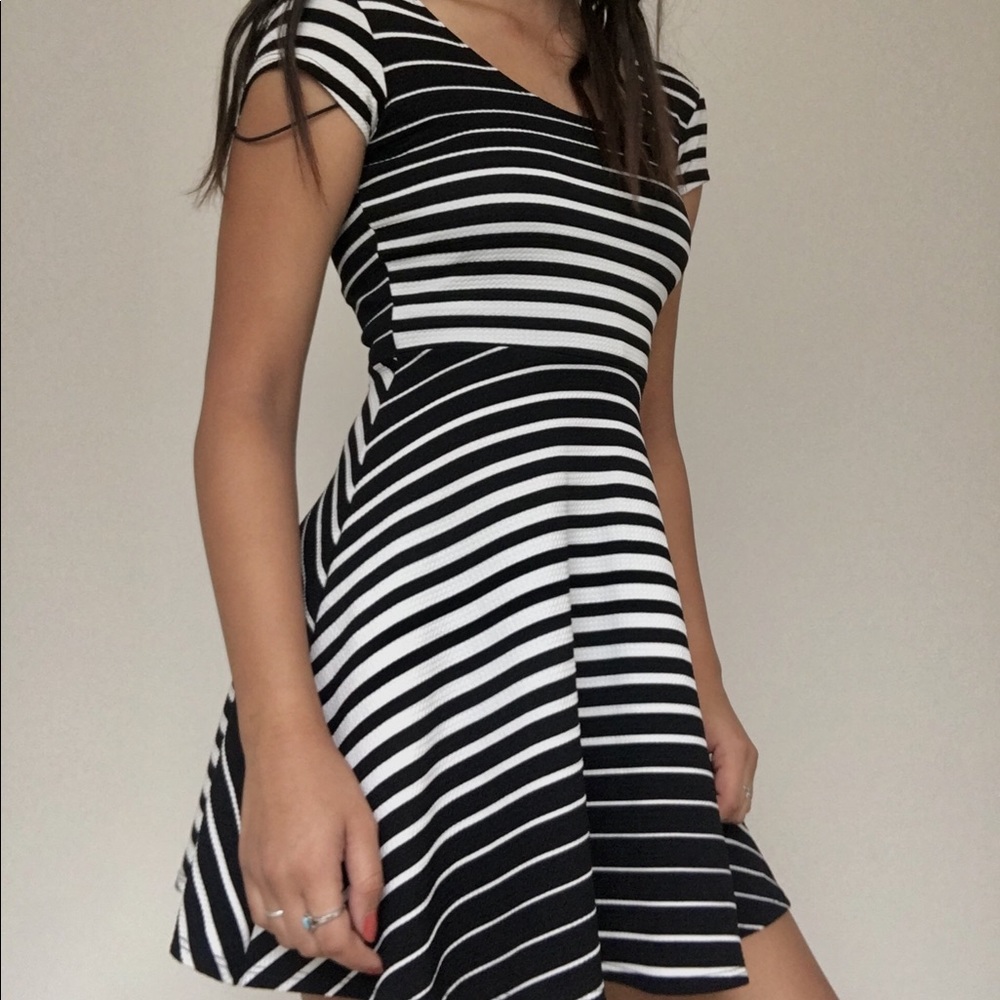 Planet Gold striped dress